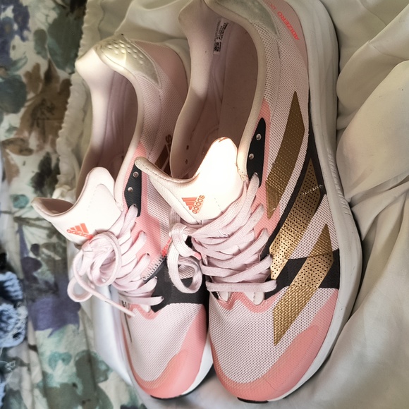 Adidas Adizero pink size 9 - Picture 1 of 5